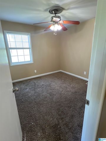 1657 4TH PLACE NW, Center Point, AL 35215
