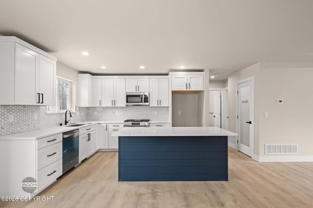 9449 W Palermo Circle, Wasilla, AK 99654
