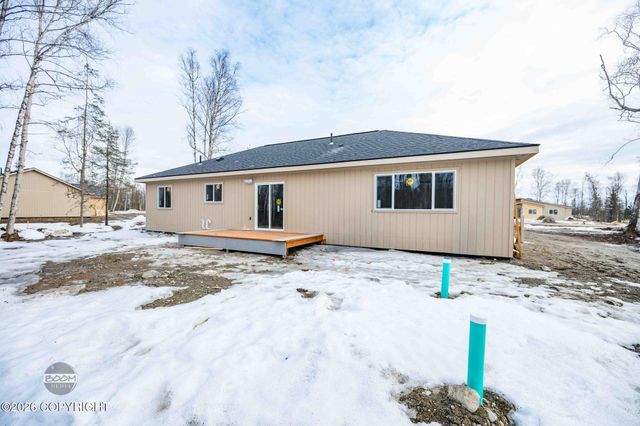 9449 W Palermo Circle, Wasilla, AK 99654