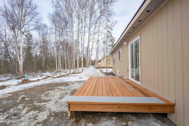 9449 W Palermo Circle, Wasilla, AK 99654