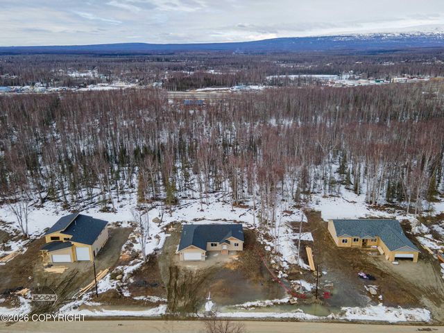 9449 W Palermo Circle, Wasilla, AK 99654