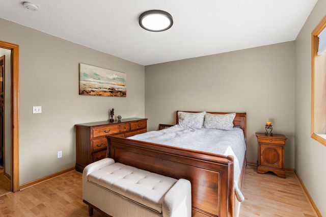 10452 61st Street NE, Albertville, MN 55301