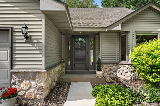 10452 61st Street NE, Albertville, MN 55301