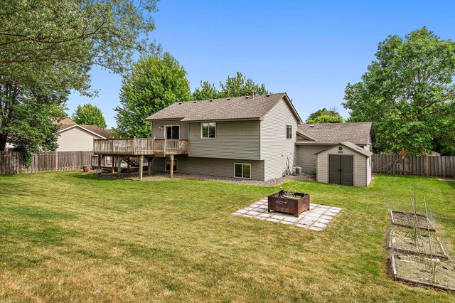 10452 61st Street NE, Albertville, MN 55301