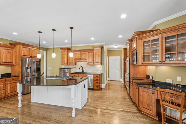 205 Fairway Overlook Drive, Acworth, GA 30101
