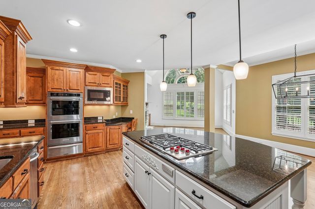 205 Fairway Overlook Drive, Acworth, GA 30101