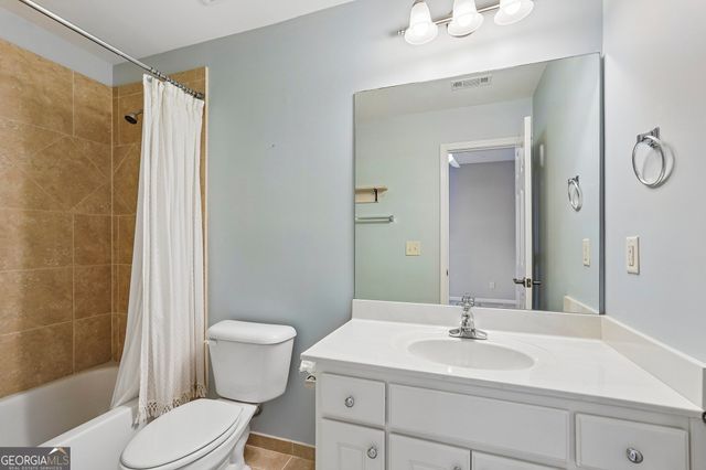 205 Fairway Overlook Drive, Acworth, GA 30101