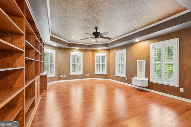 205 Fairway Overlook Drive, Acworth, GA 30101