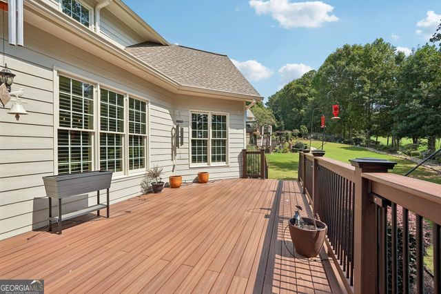 205 Fairway Overlook Drive, Acworth, GA 30101