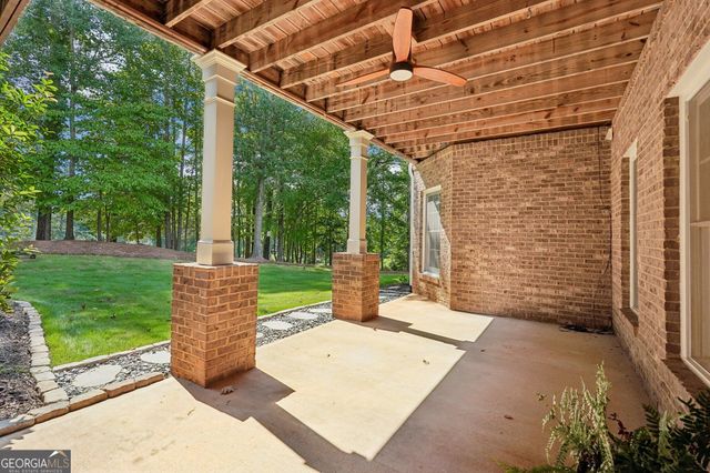 205 Fairway Overlook Drive, Acworth, GA 30101