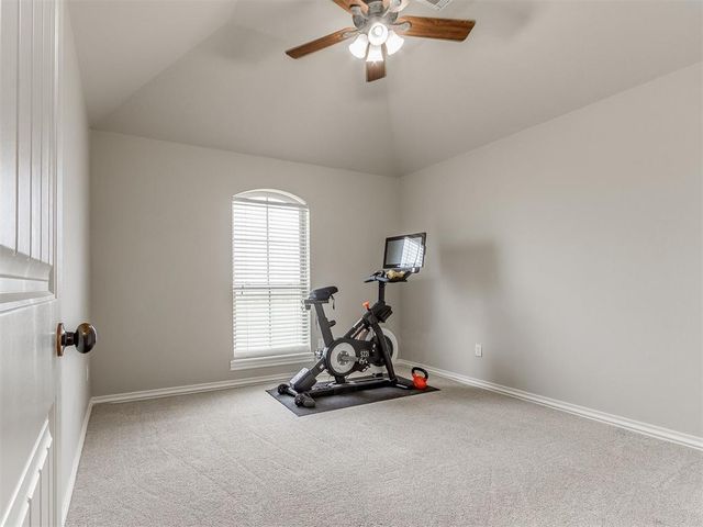 13692 S County Line Road, Cashion, OK 73016