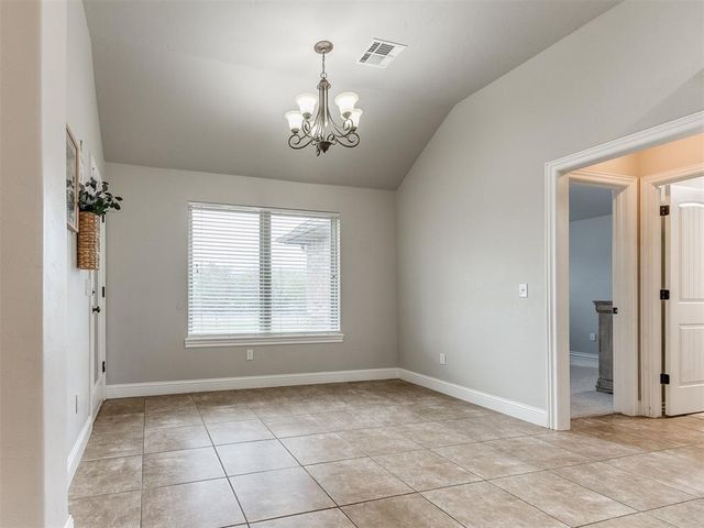 13692 S County Line Road, Cashion, OK 73016
