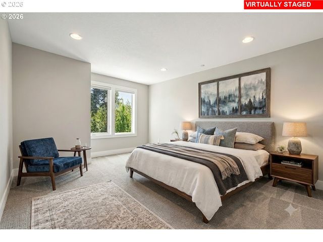 2027 Se HAROLD St, Portland, OR 97202