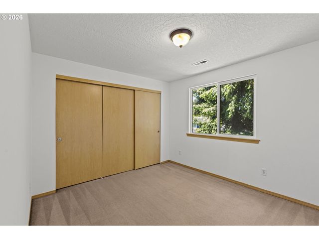 8733 N DANA Ave, Portland, OR 97203