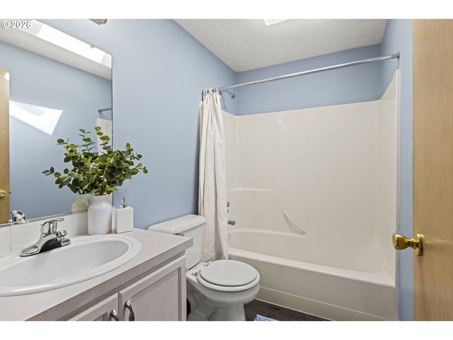 8733 N DANA Ave, Portland, OR 97203
