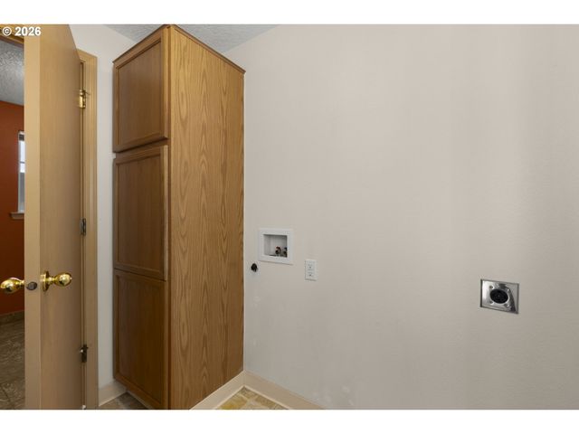 8733 N DANA Ave, Portland, OR 97203