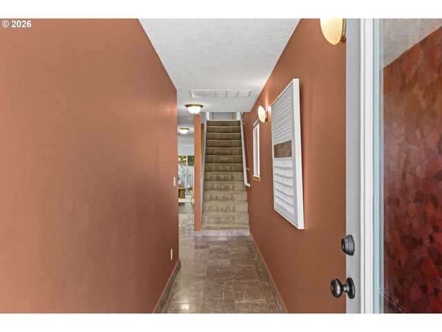 8733 N DANA Ave, Portland, OR 97203