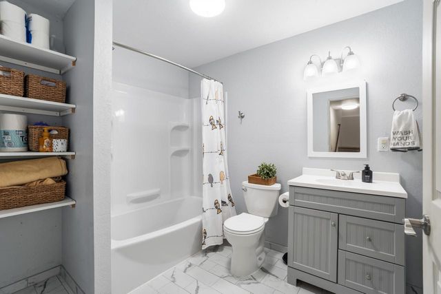 12940 79th PLACE, Bristol, WI 53104