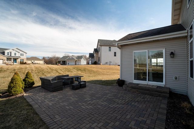 12940 79th PLACE, Bristol, WI 53104