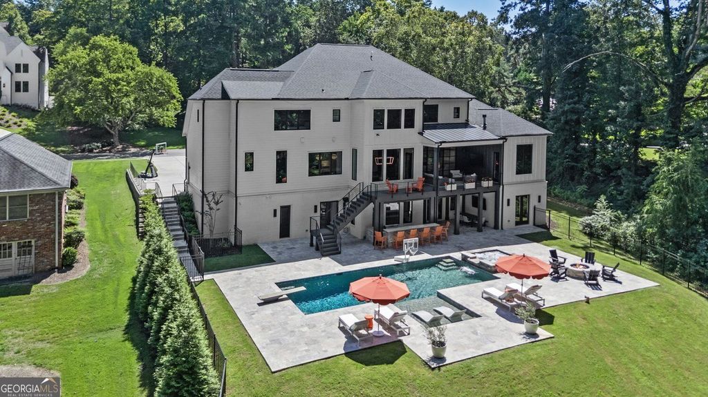 575 Indian Hills Parkway NE, Marietta, GA 30068 — exterior