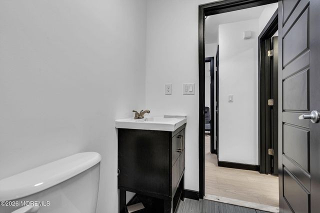 435 E County Line Road, Lakewood, NJ 08701