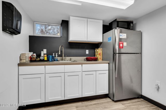 435 E County Line Road, Lakewood, NJ 08701