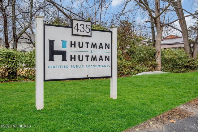 435 E County Line Road, Lakewood, NJ 08701