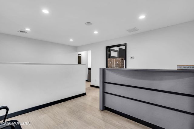 435 E County Line Road, Lakewood, NJ 08701