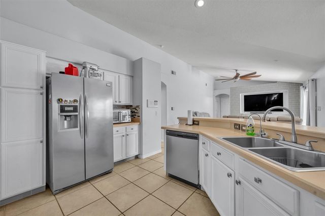 15115 GREATER GROVES BOULEVARD, Clermont, FL 34714