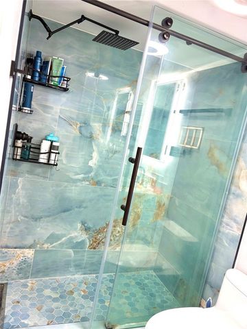 7302 S Devon Drive 307, Fort Lauderdale, FL 33321