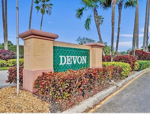 7302 S Devon Drive 307, Fort Lauderdale, FL 33321