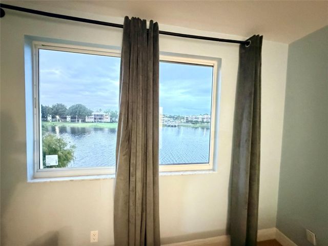 7302 S Devon Drive 307, Fort Lauderdale, FL 33321