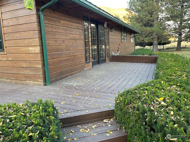 103 Wolf Fork Road, Dayton, WA 99328