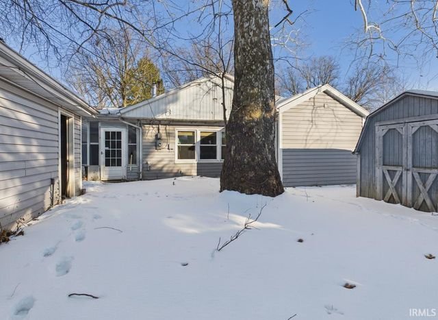 201 N Greenbriar Road, Muncie, IN 47304