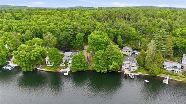 27 North Shore Road, Windham, NH 03087