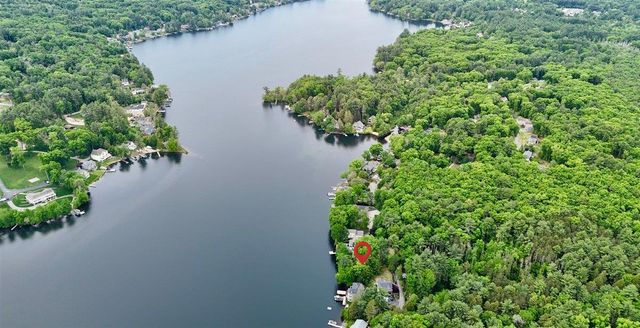27 North Shore Road, Windham, NH 03087