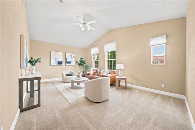 9269 Moondancer Cir, Roseville, CA 95747