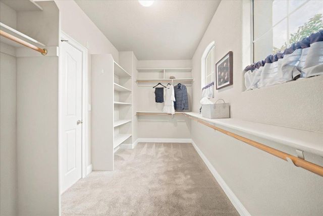 9269 Moondancer Cir, Roseville, CA 95747