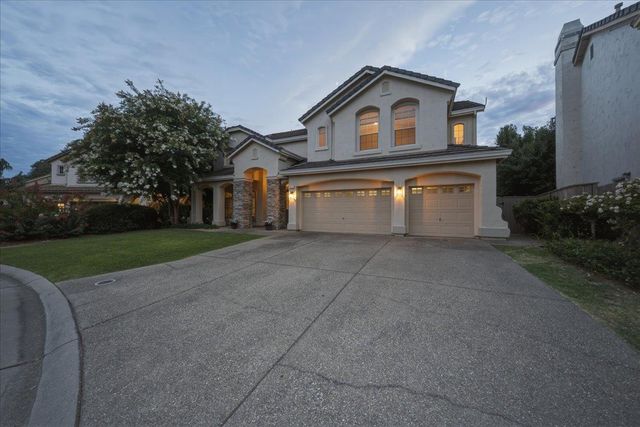 9269 Moondancer Cir, Roseville, CA 95747