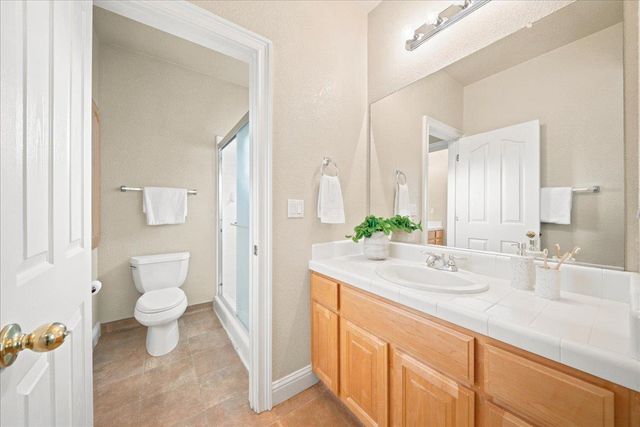 9269 Moondancer Cir, Roseville, CA 95747