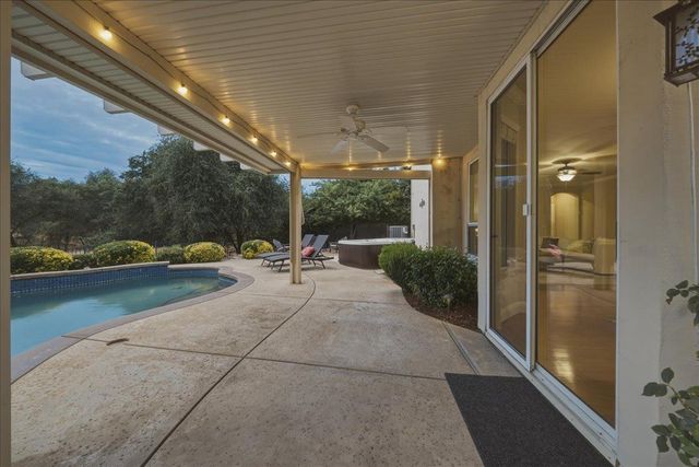 9269 Moondancer Cir, Roseville, CA 95747