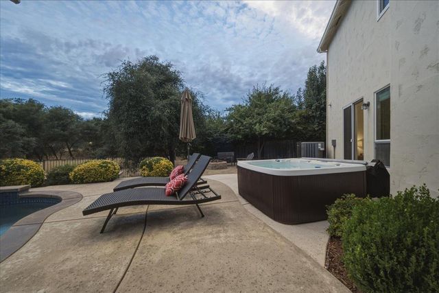 9269 Moondancer Cir, Roseville, CA 95747