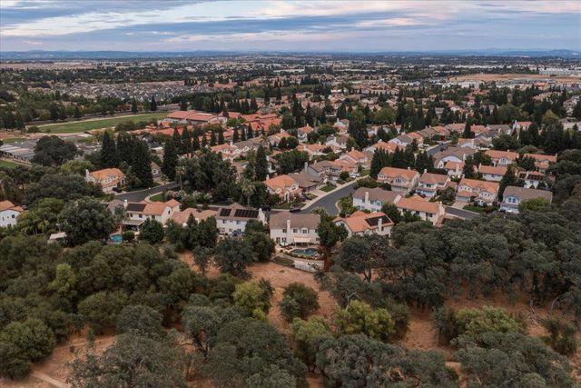 9269 Moondancer Cir, Roseville, CA 95747