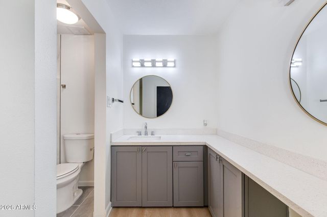 4950 N Miller Road 116, Scottsdale, AZ 85251