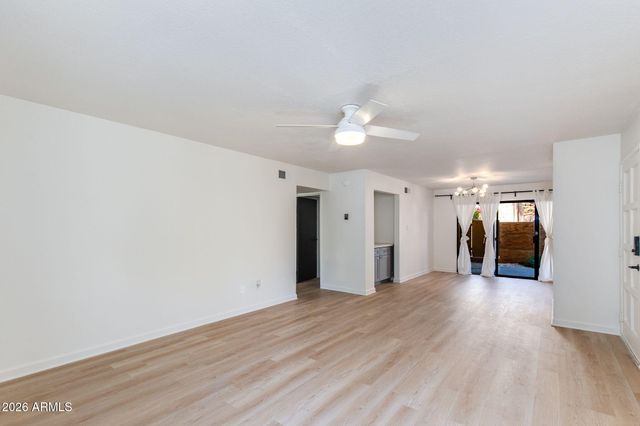 4950 N Miller Road 116, Scottsdale, AZ 85251