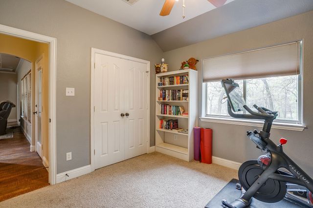 349 Sandpiper Drive, Weatherford, TX 76088