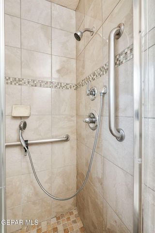 10817 TONY JACKLIN Drive, El Paso, TX 79935