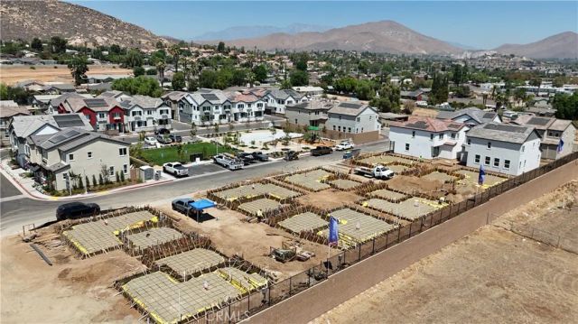 8654 Majesty Lane, Jurupa Valley, CA 92509