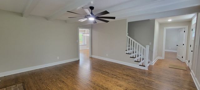 2286 Grandview Dr, Lawrenceburg, TN 38464