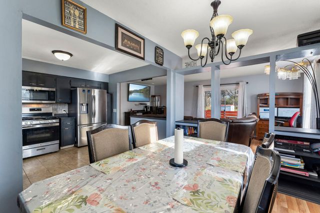 2130 Douglas Drive N, Golden Valley, MN 55422